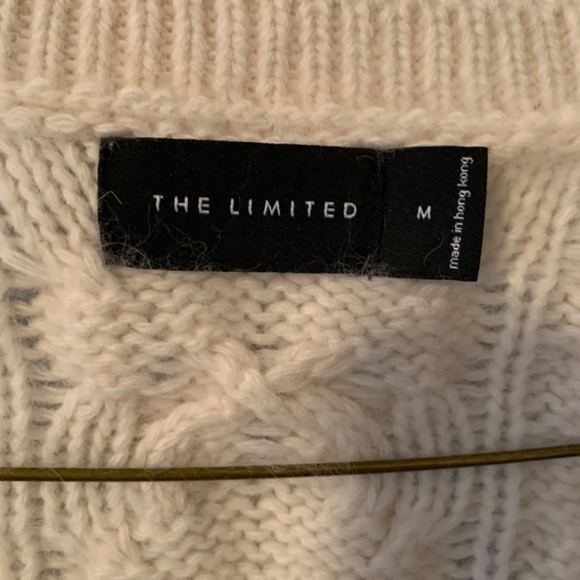 Winter sweaters/vest - Picture 8 of 14